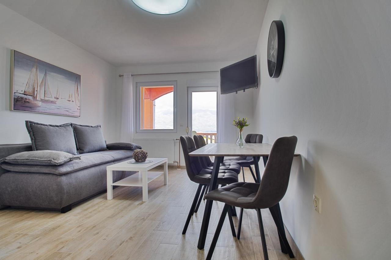 Kameni Put Apartment Razanac Exterior photo