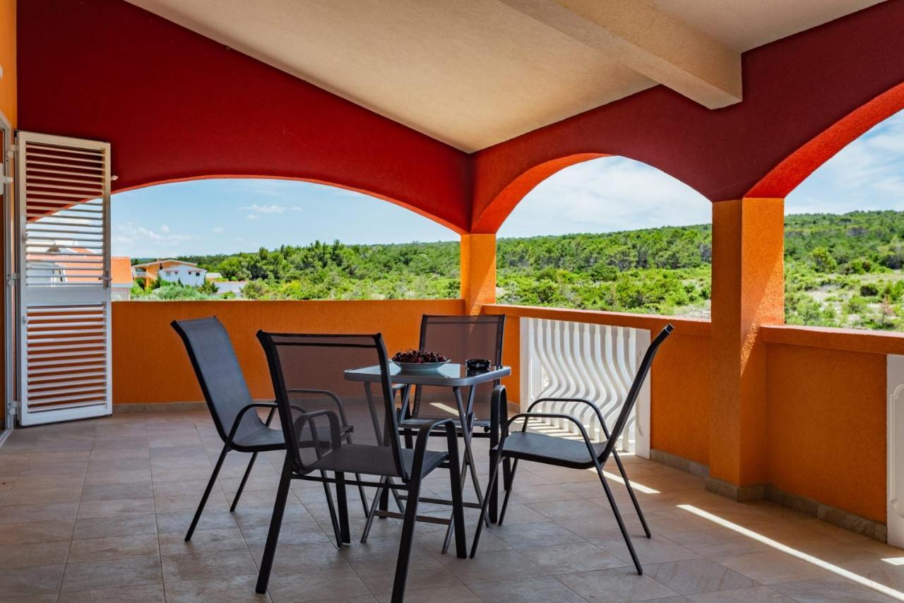 Kameni Put Apartment Razanac Exterior photo