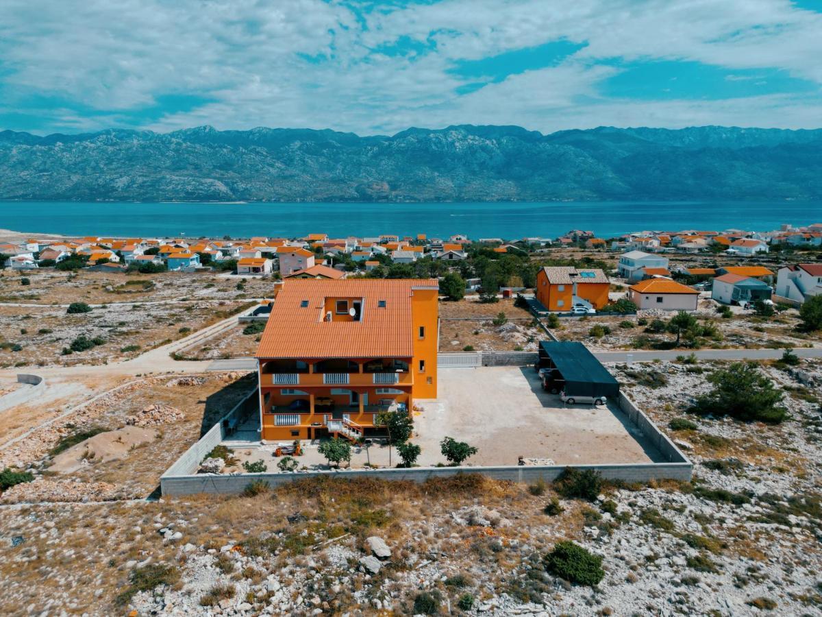 Kameni Put Apartment Razanac Exterior photo